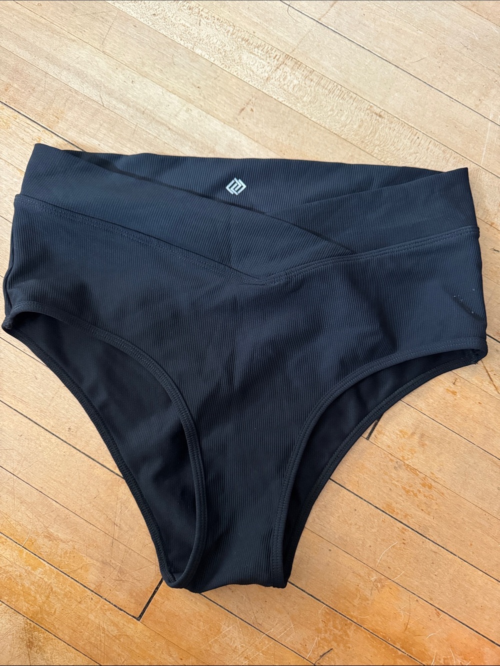 High-Waist Black Ribbed Bikini Bottom - Linc